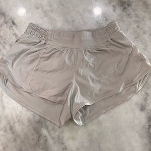 Lululemon hottie hots